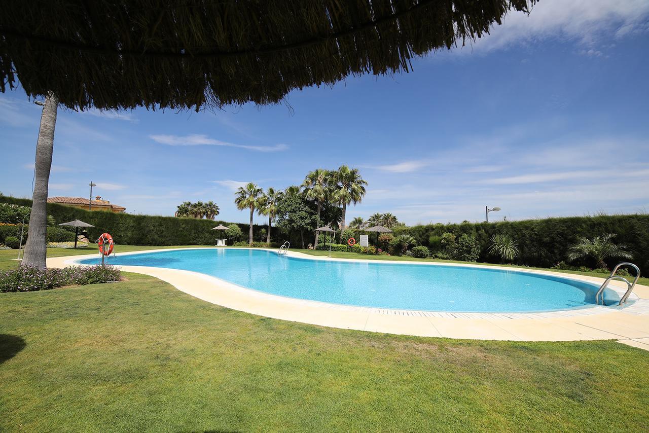 Apartament Jardines De Nueva Galera Cozy Penthouse Estepona Zewnętrze zdjęcie